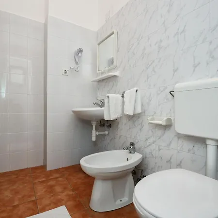 Albina Valiza Umag