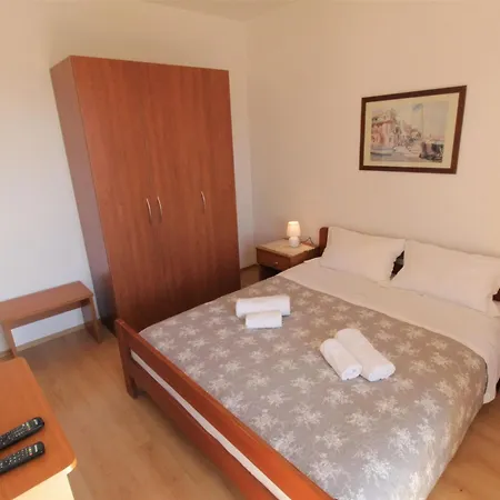 Albina Valiza Apartament Umag