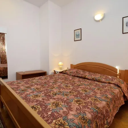 Albina Valiza Apartament