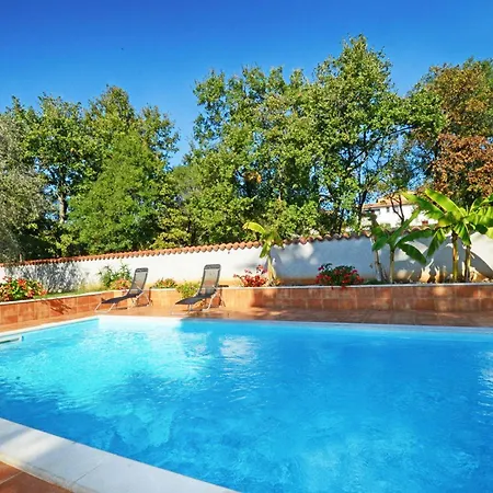 Albina Valiza Apartament Umag