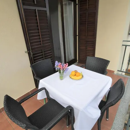 Apartament Albina Valiza