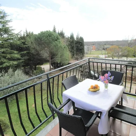 Albina Valiza Apartman Umag